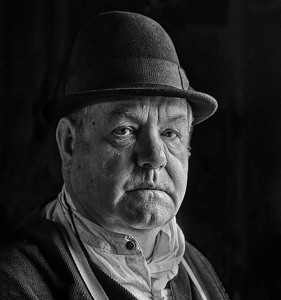 Arnold Grimswold.jpg - Mono Open